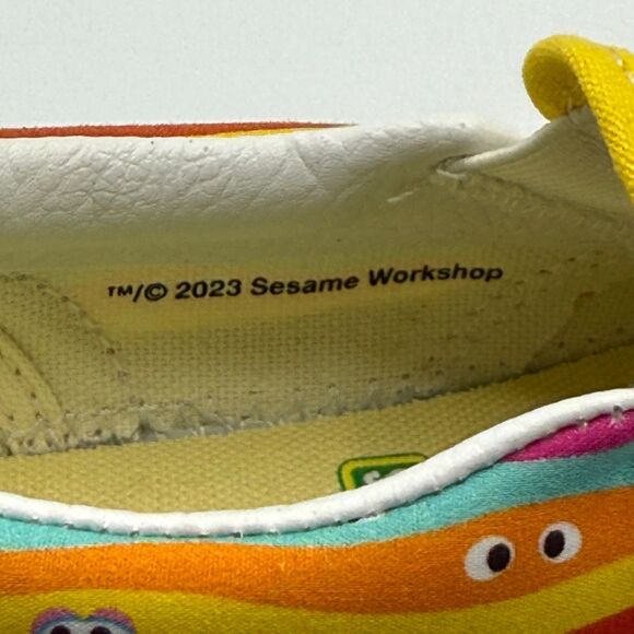 Vans x Sesame Street Slip On Canvas Sneakers - New No Box - US Kids’ size 13 - Picture 6 of 9